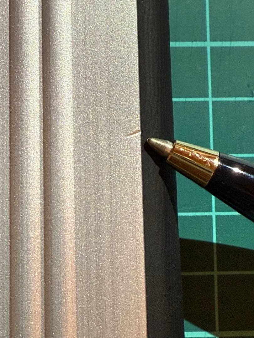 希少ZERO HALLIBURTON iPhone 16 ProMAX用　手帳型