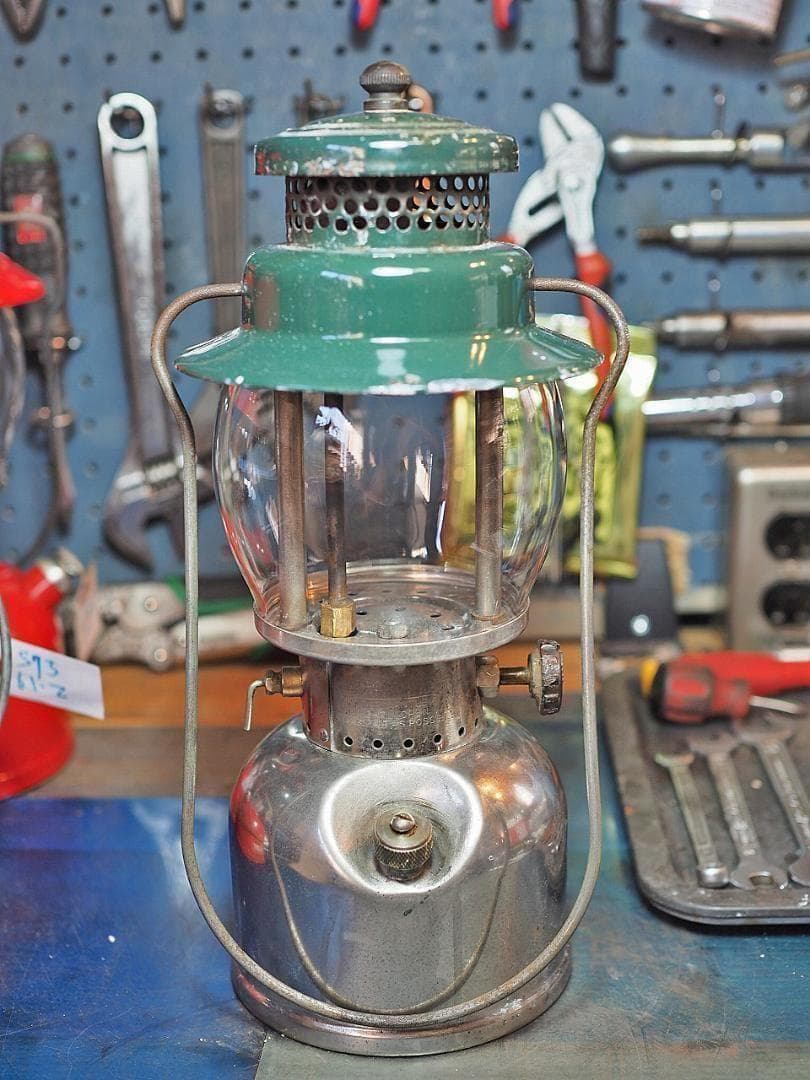 レアもの！ コールマン242A 後期型 ランタン　燃焼絶好調s09