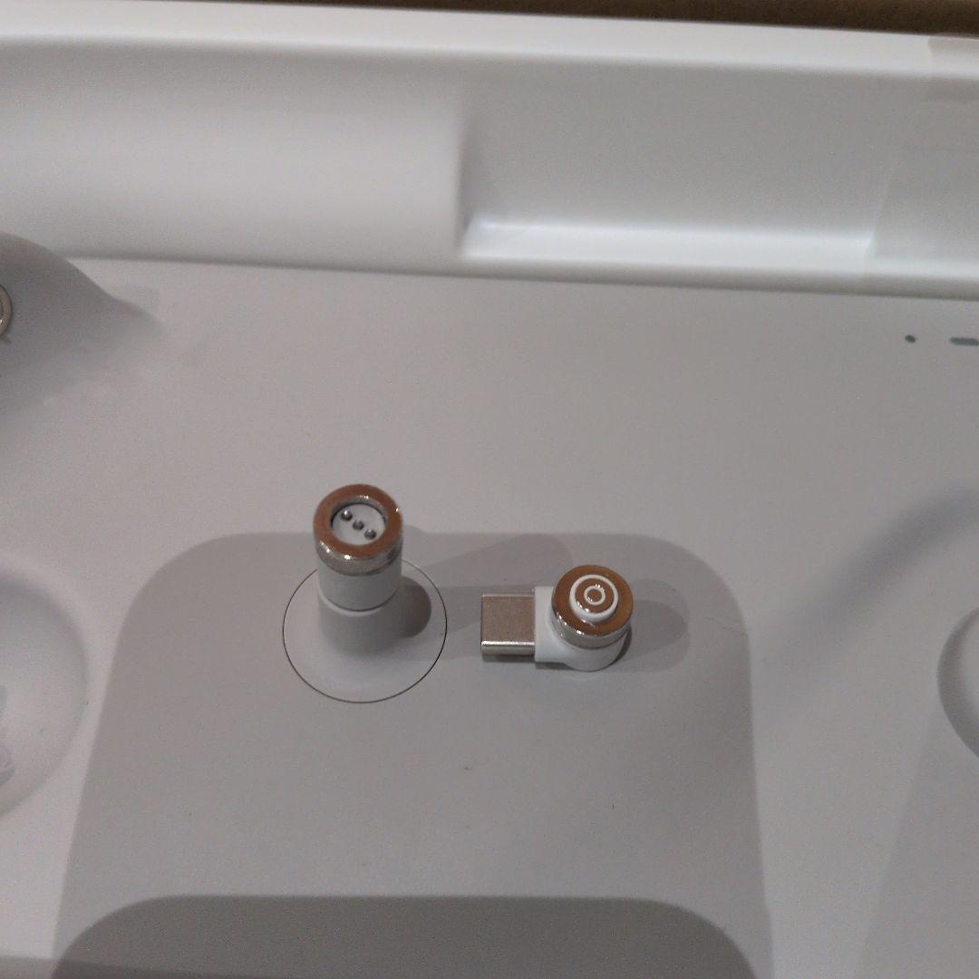 【極美品使用少】Quest2 128gb 充電ドック ヘッドストラップ付