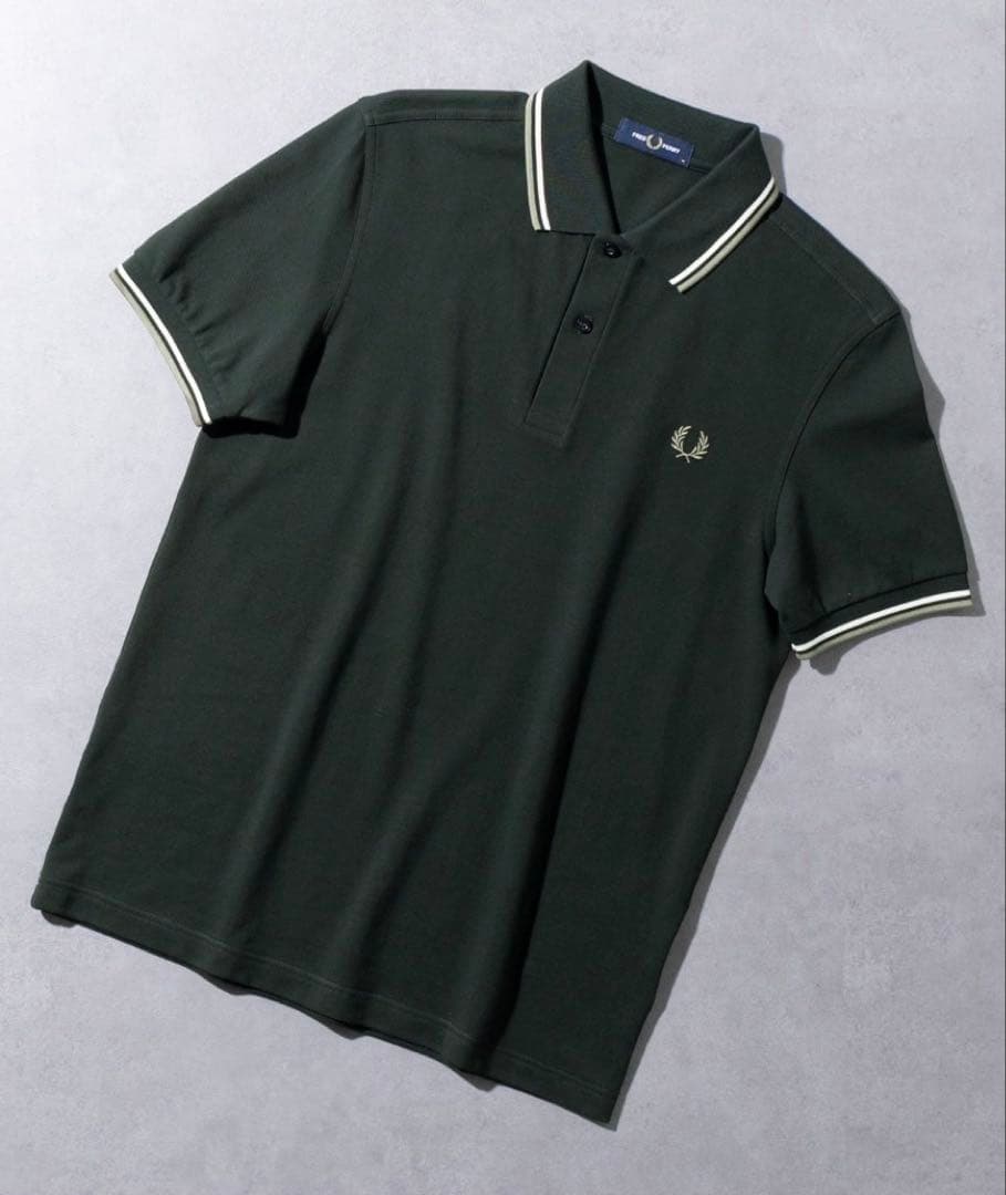 FRED PERRY 濃緑 ポロシャツ Mサイズ