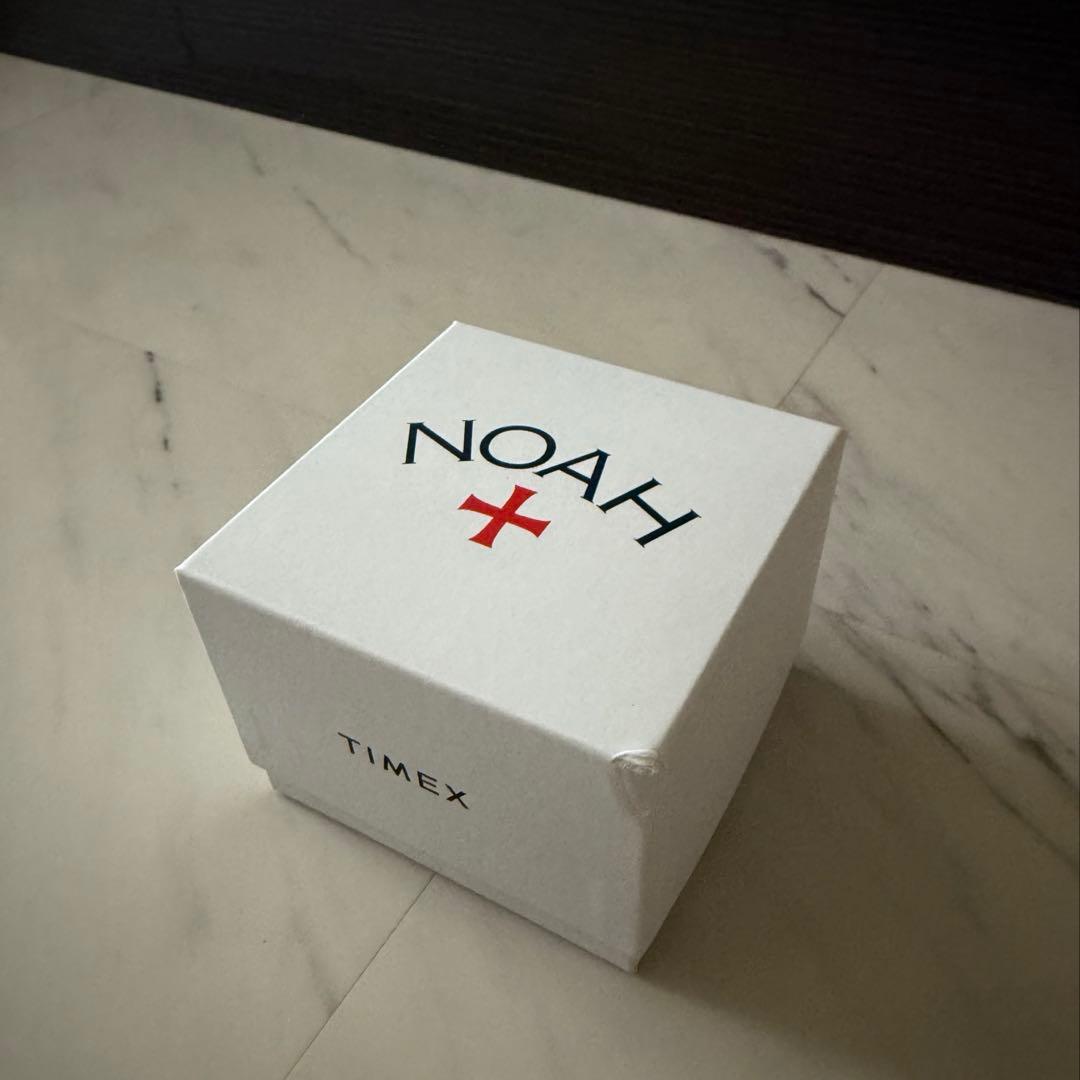 【新品未使用】Noah x Timex Moon Phase Watch