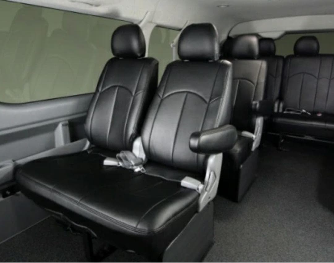 【新品】ユーアイビークル　アウリコ　ハイエース　200系　レザーシートカバー