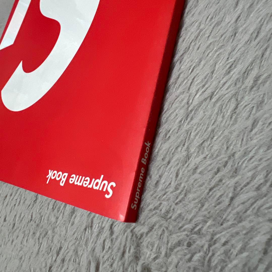 Supreme Book 2005 ※付属ステッカー付