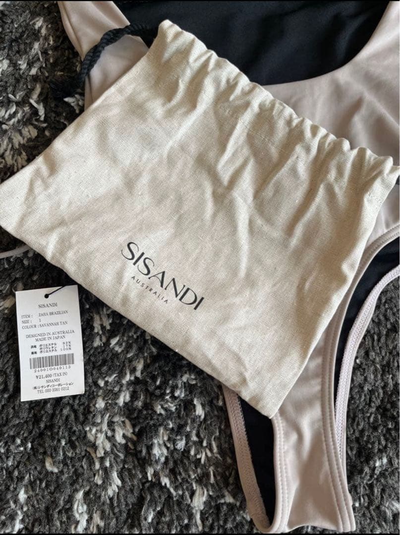 【新品タグ付き】SISANDI ZAHA BRAZILIANワンピース水着