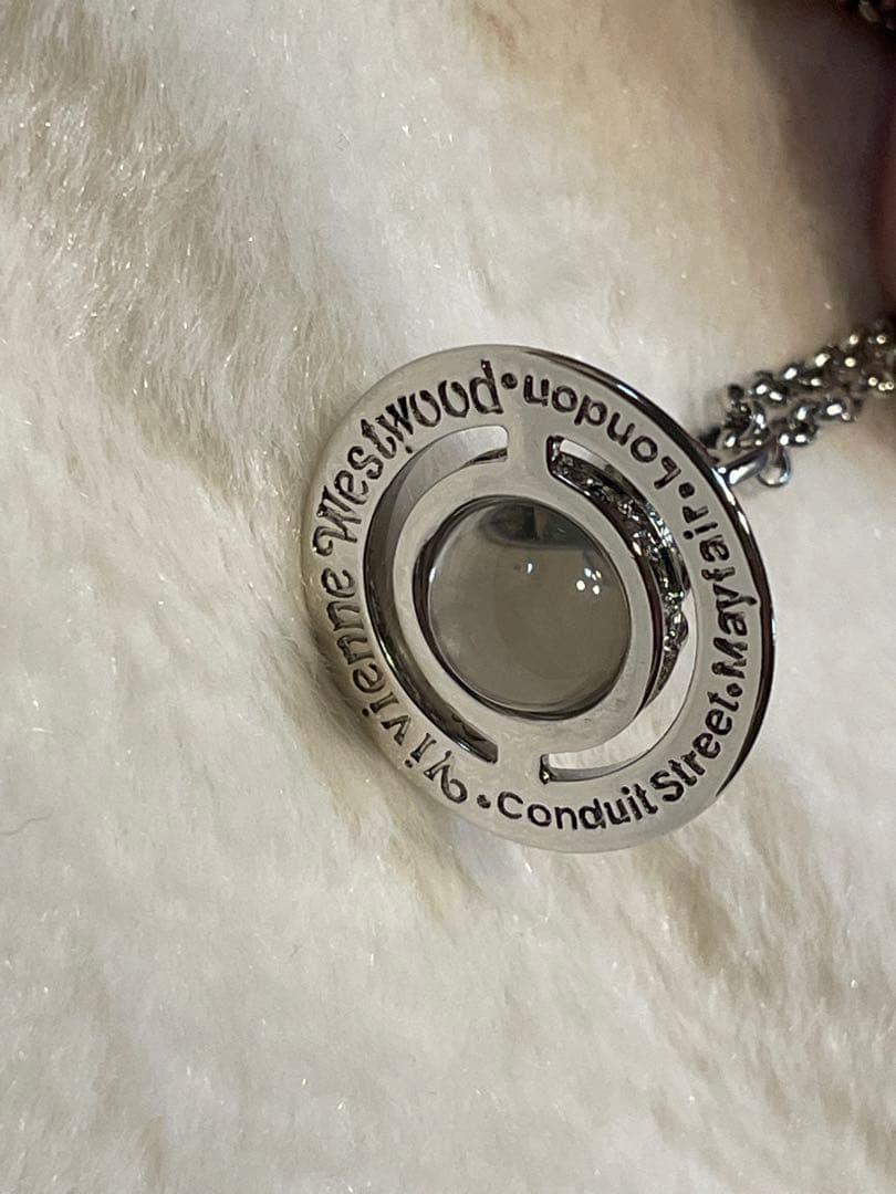 美品☆Vivienne Westwood TINY ORB ネックレス シルバー