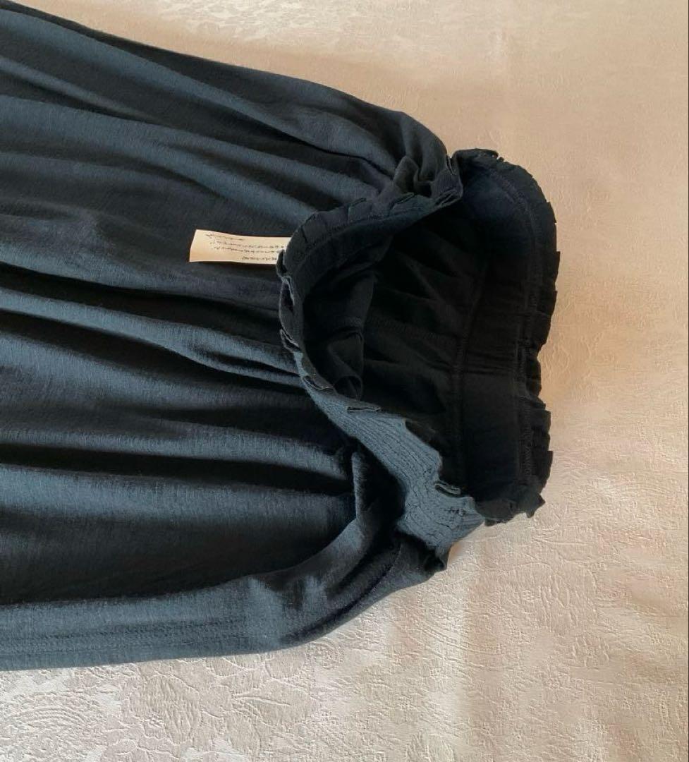 ヨーガンレール　ウールワイドパンツ　未使用品