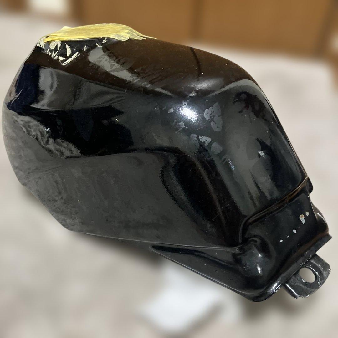 HONDA VTZ250 MC15 純正タンク (ガソリンコック付き)