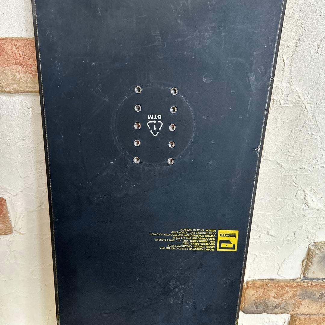 BTM スノーボード 板 158cm ブラック シンプルデザイン