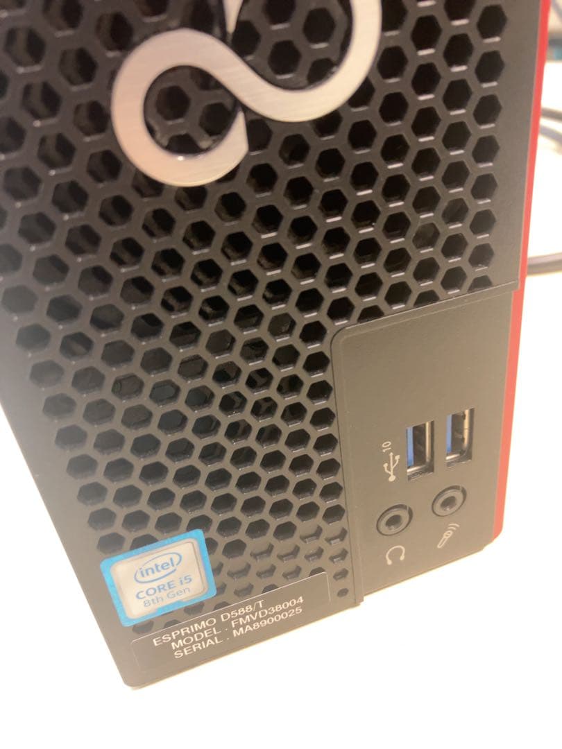 Fujitsu ESPRIMO D588/T 8世代 i5-8500 のみ