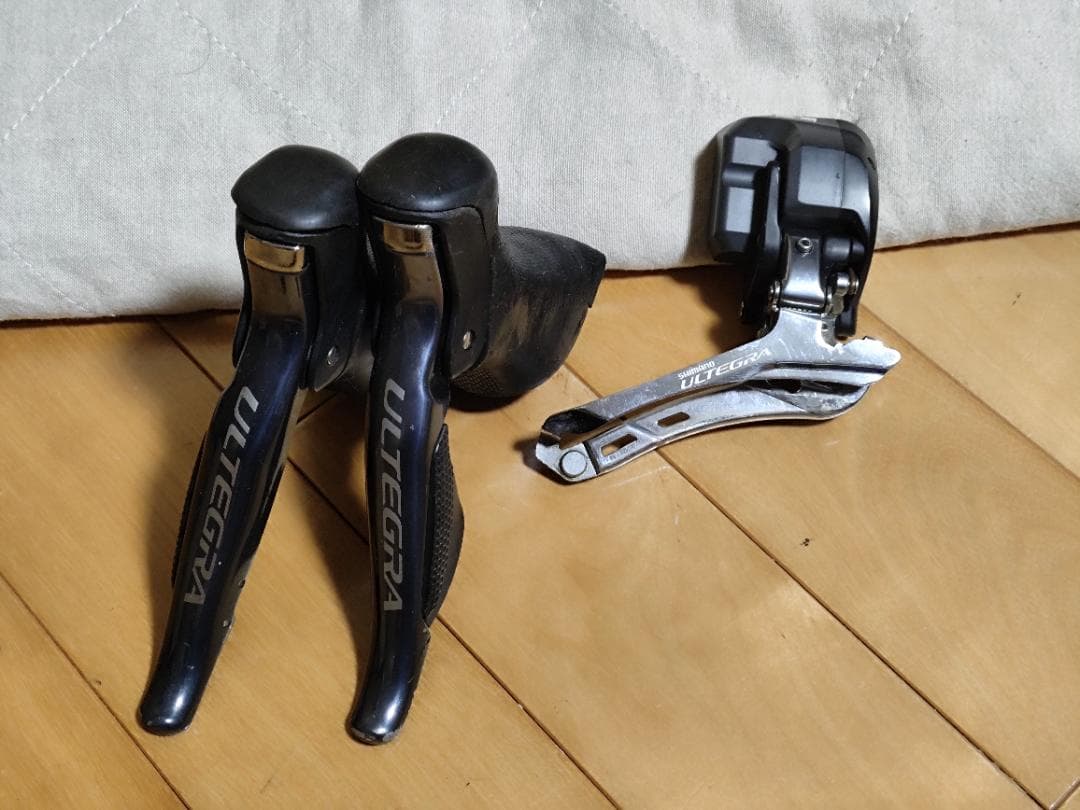 SHIMANO ULTEGRA Di2 ST-6770 FD-6770 アルテ