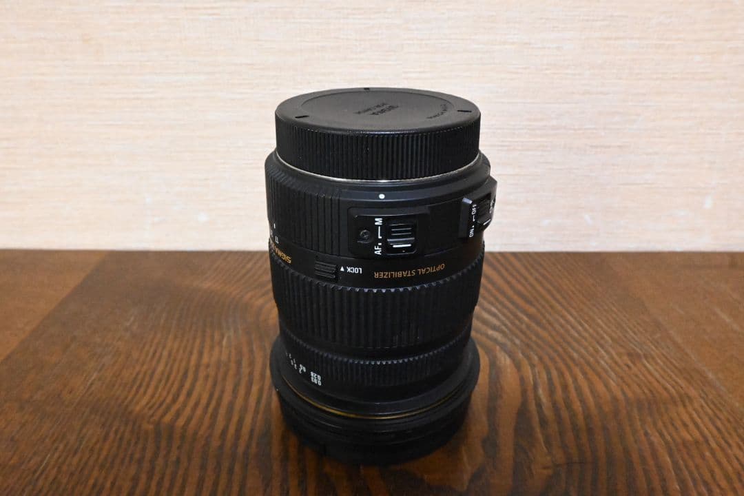 SIGMA 17-50mm F2.8 EX DC OS　キャノンEFマウント