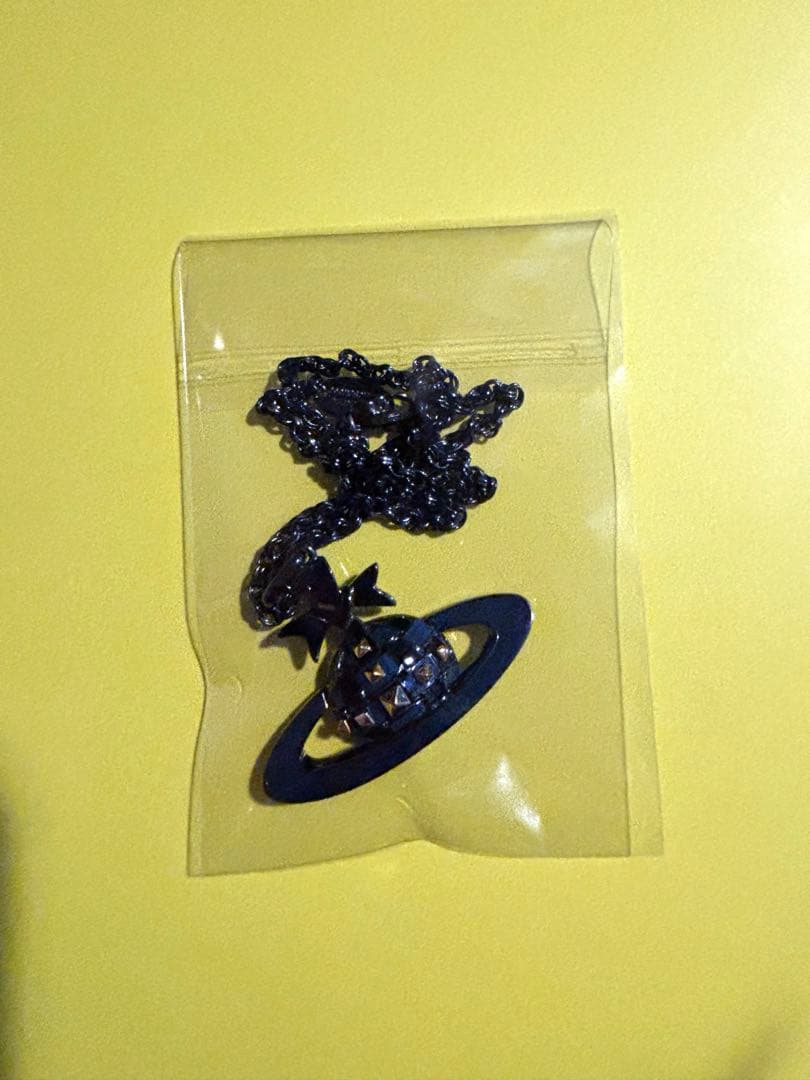 セール中‼️Vivienne Westwood オーブネックレス