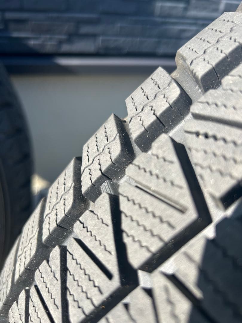 レクサス純正NX★Fスポーツ4本セット★スタッドレス ★ブリザック★美品
