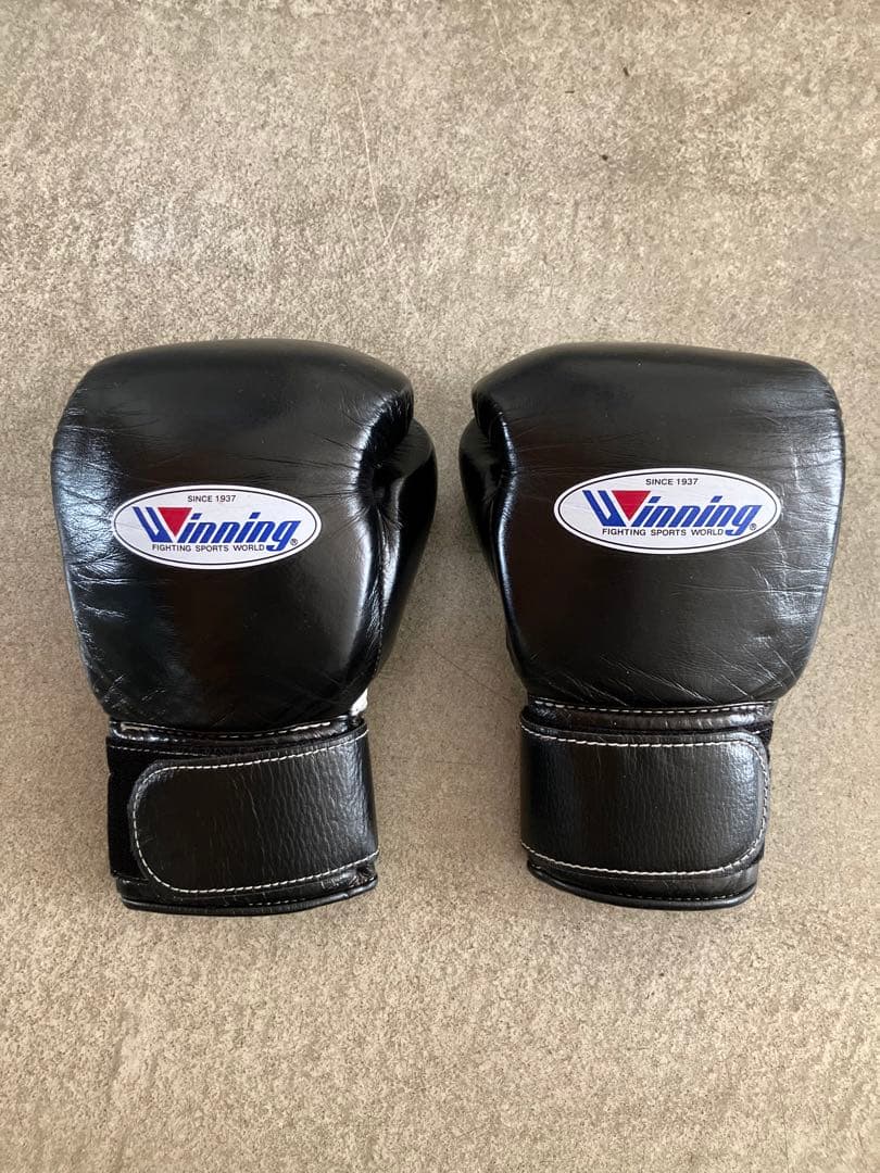winning ウィニングボクシンググローブ ブラック 8オンス MS-200B