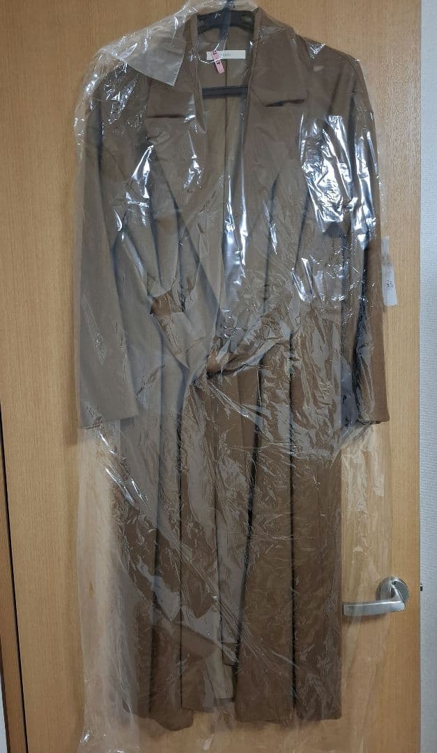 井川遥　ロワン　loin ブラウン ウール混合 ロングコート ベルト付き