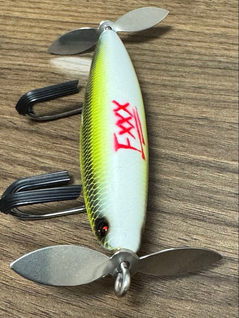 FXXX(フェイス)・ガリテトラ（直ペラ）ジョーズカラー