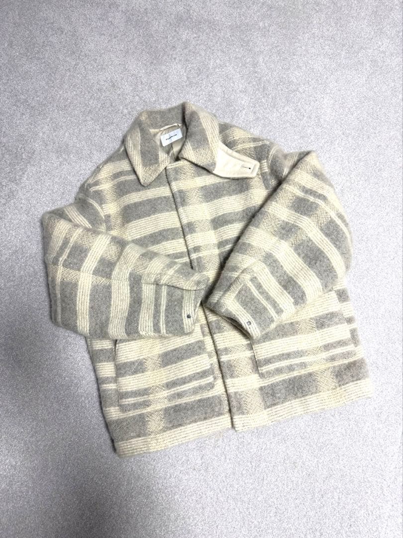 今期STUNNING LURE ｒツイードチェックブルゾン０Off White