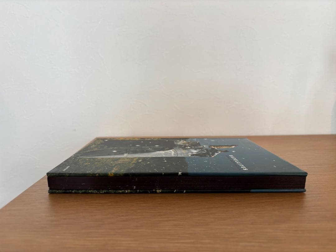 JONAS BENDIKSEN　『SATELLITES』