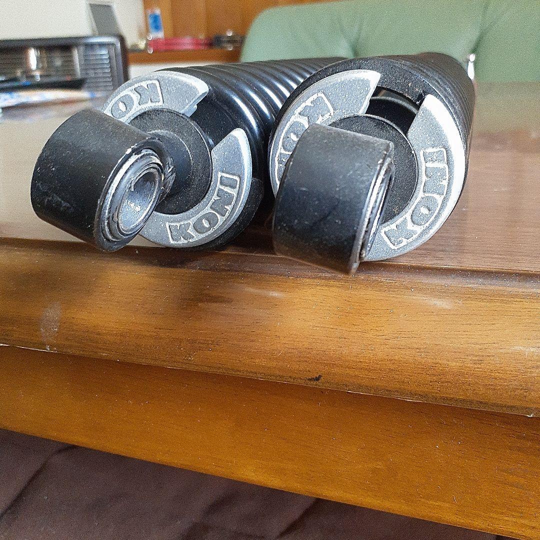 Z1用KONI TYPE76P-1343 ショックアブソーバー 2本セット