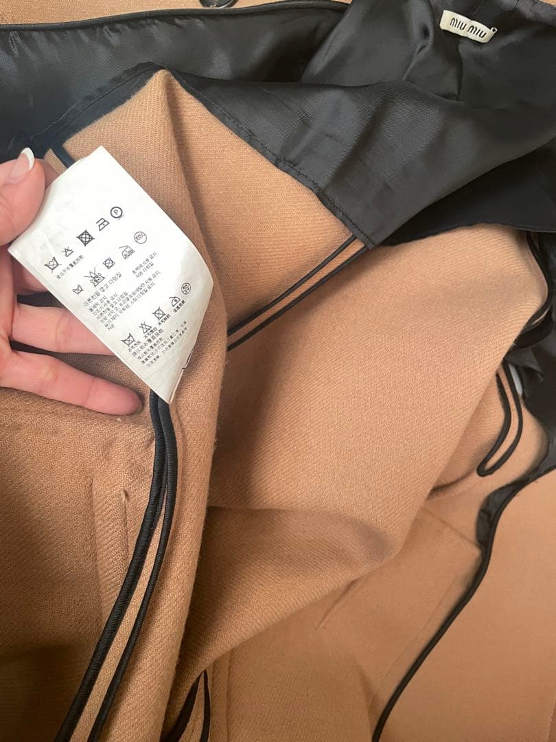 美品miumiuミュウミュウ*キャメル ウール*パフスリーブ コート*金ボタン