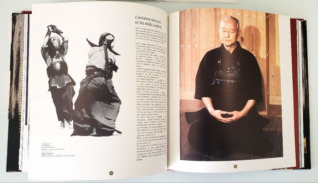 洋書 DVD et livre arts martiaux esprit budo