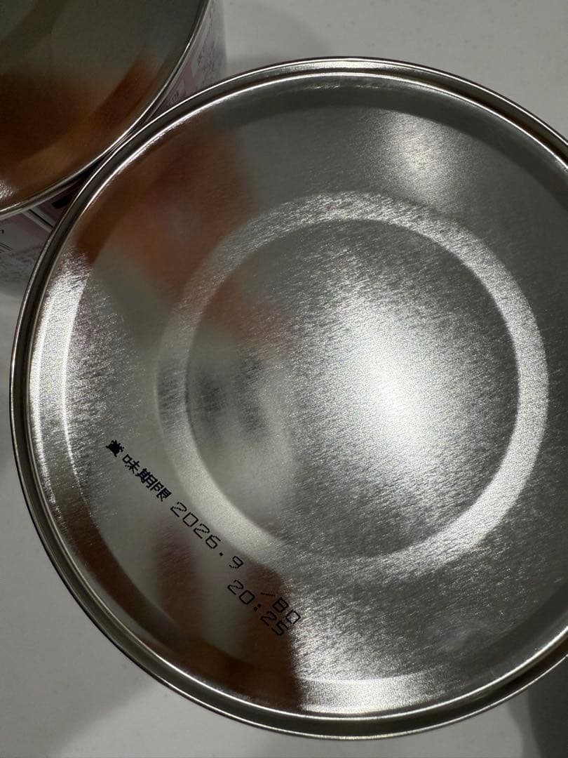 はいはい粉ミルク6缶＋おまけ付き