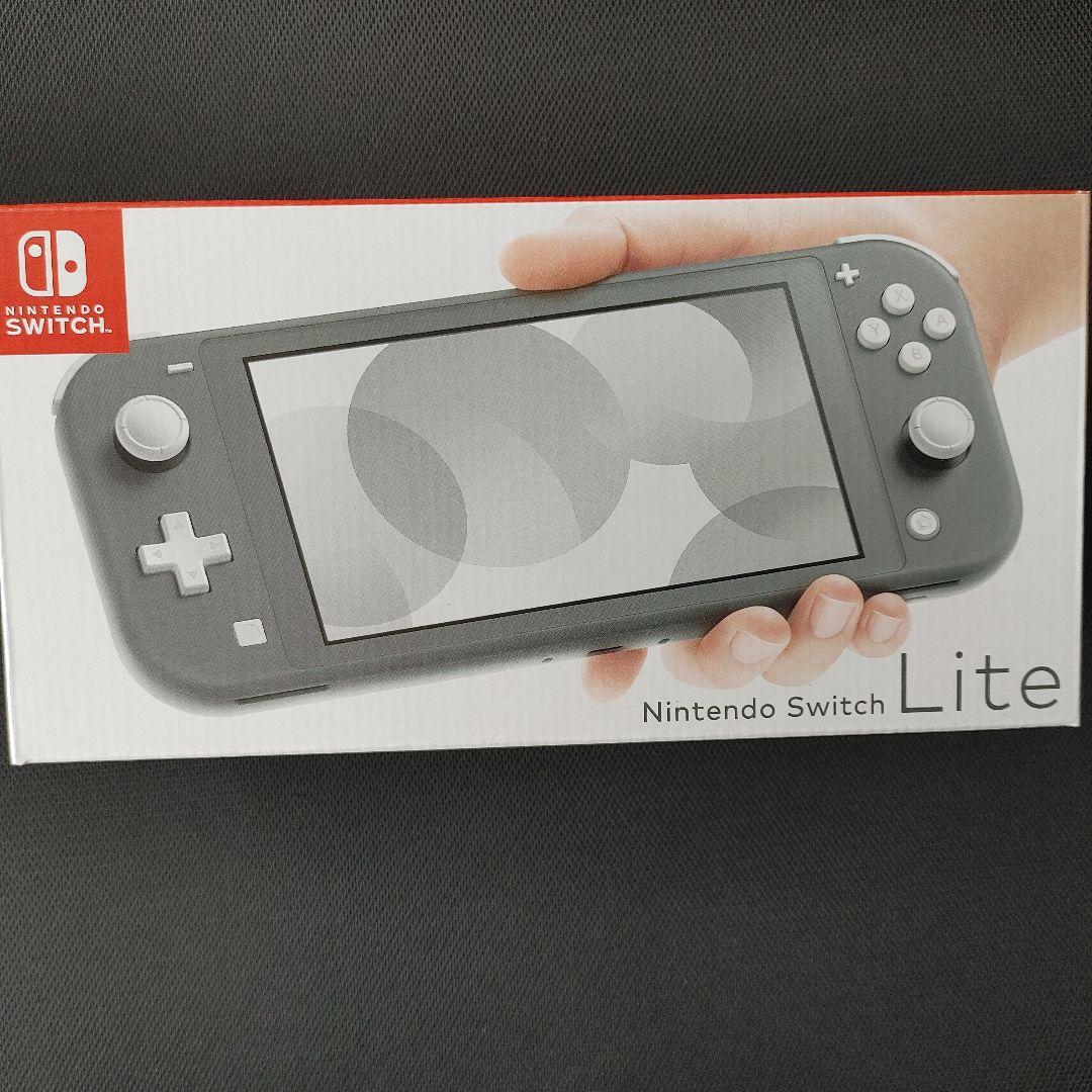 任天堂　Switch　ライト新品未使用