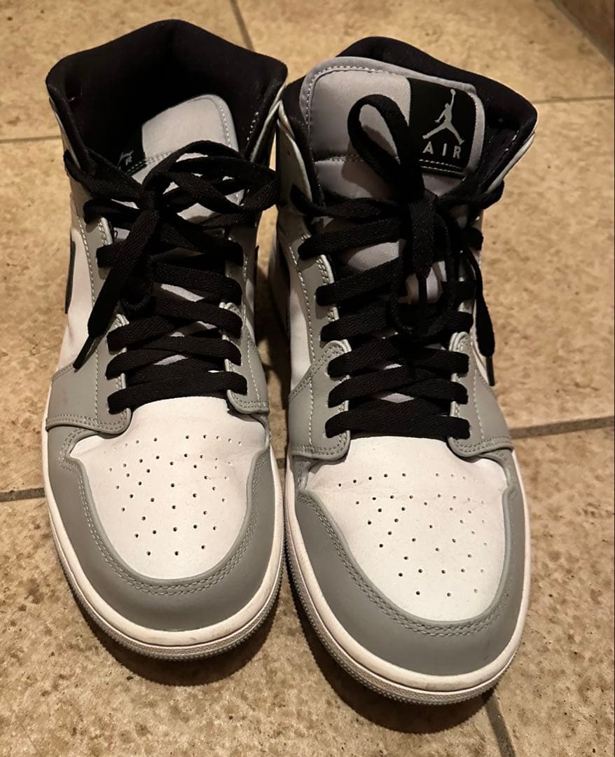 NIKE AIR JORDAN 1 MID / ジョーダン ブランド エア