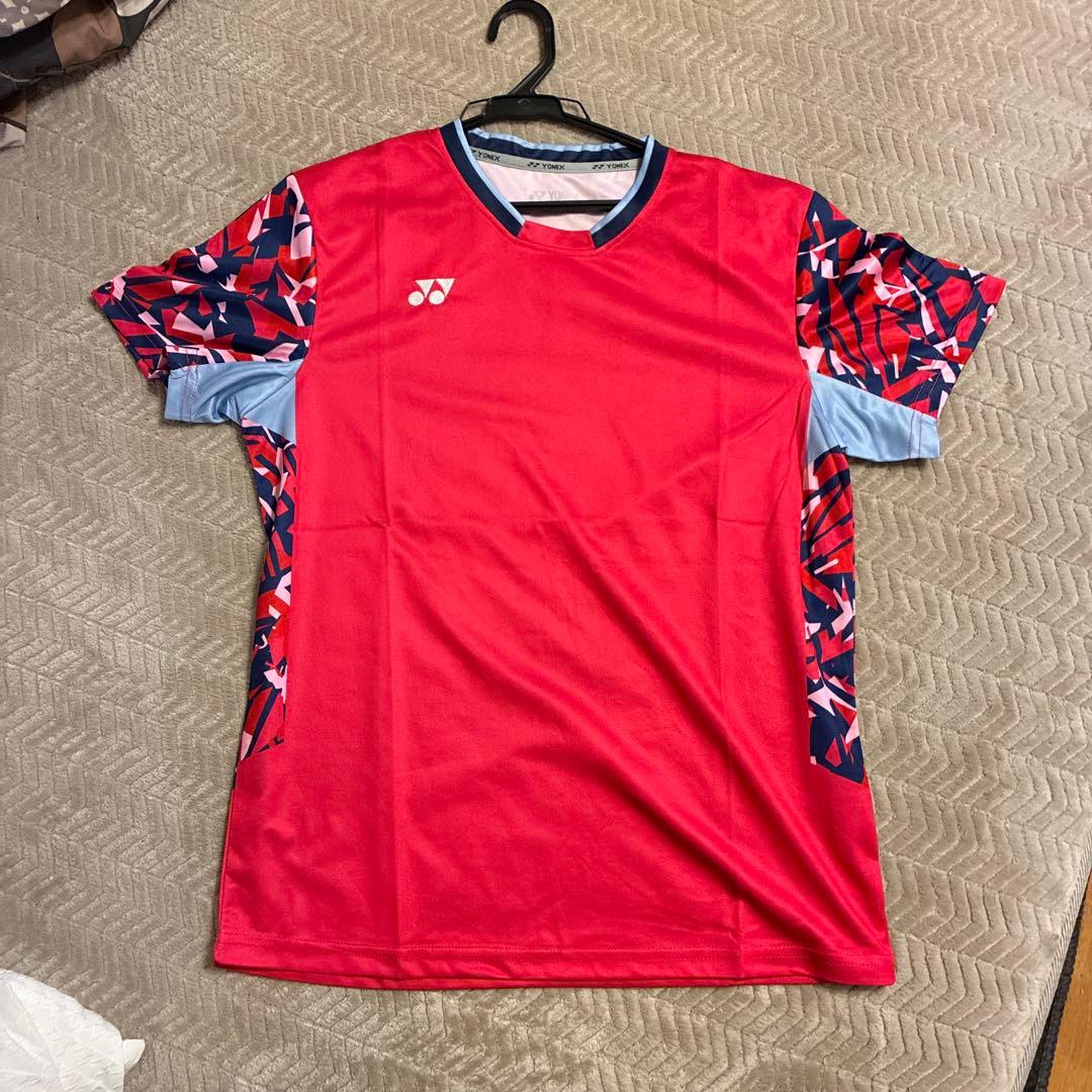 ヨネックス 日本代表　海外製　L