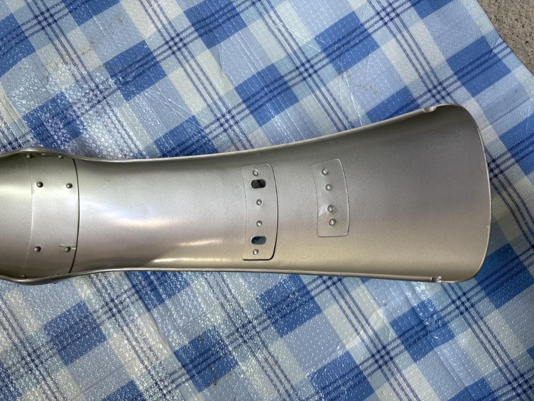 ホンダＣＢ７２アルミＲフェンダーＹパーツ？