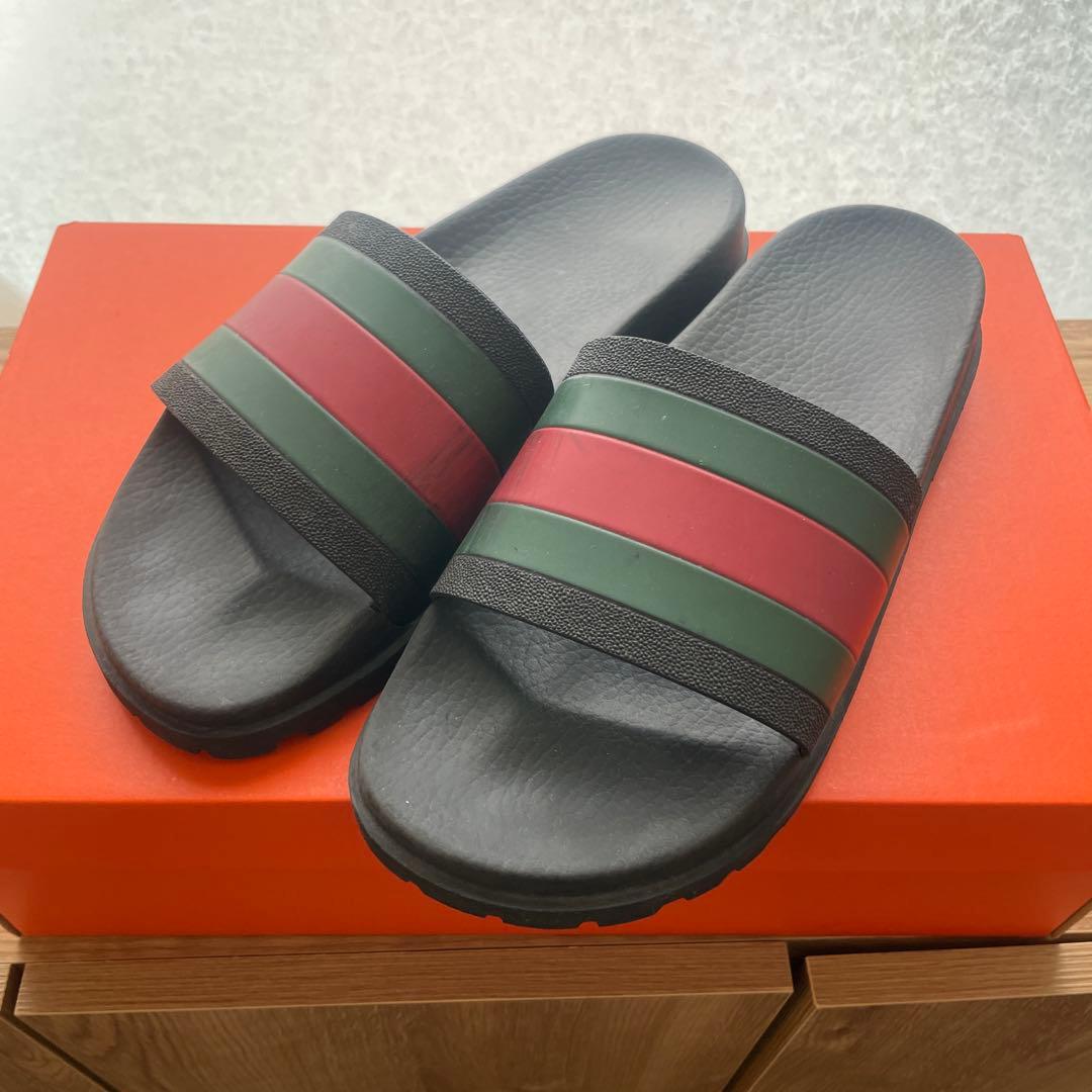 GUCCI グッチサンダル　 黒/緑/赤