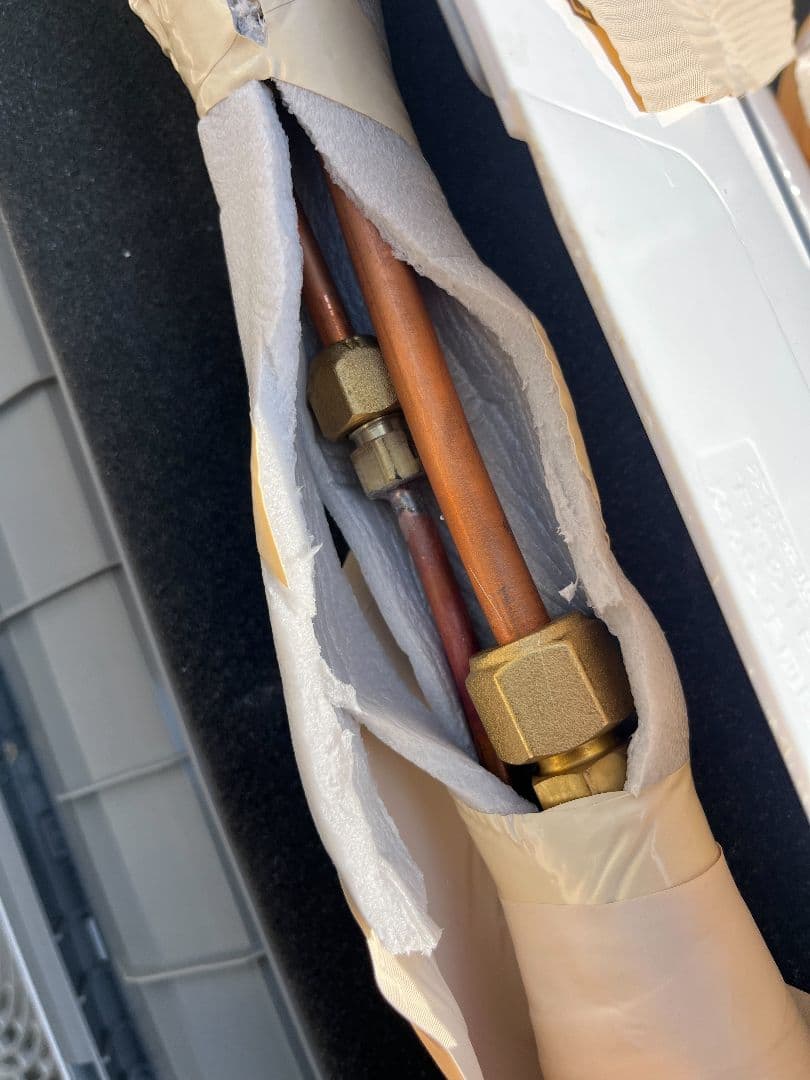 東芝エアコン　約8畳用フィルター自動お掃除機能　ecoモード機能付き2021年製