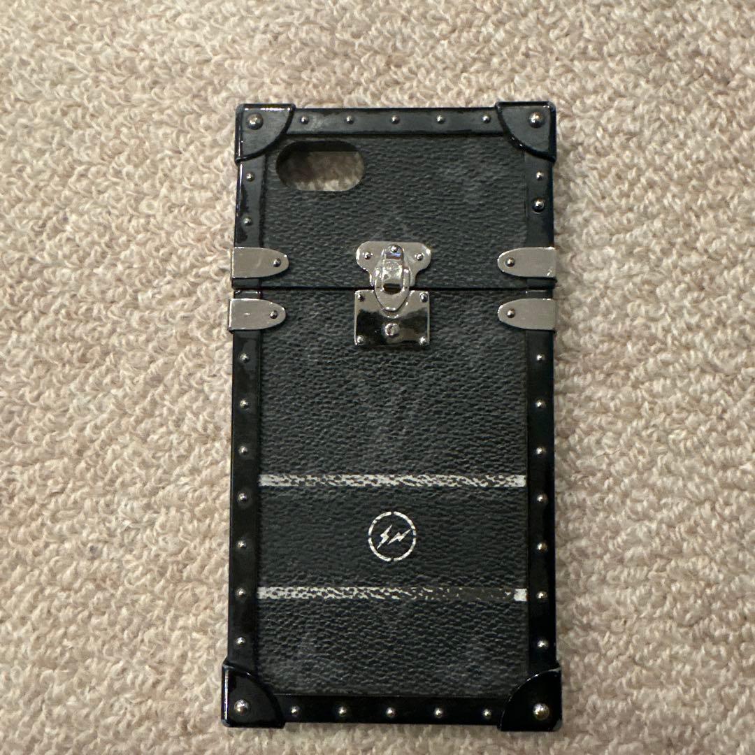 ルイヴィトンfragmentトランクスタイル iPhoneケース 黒