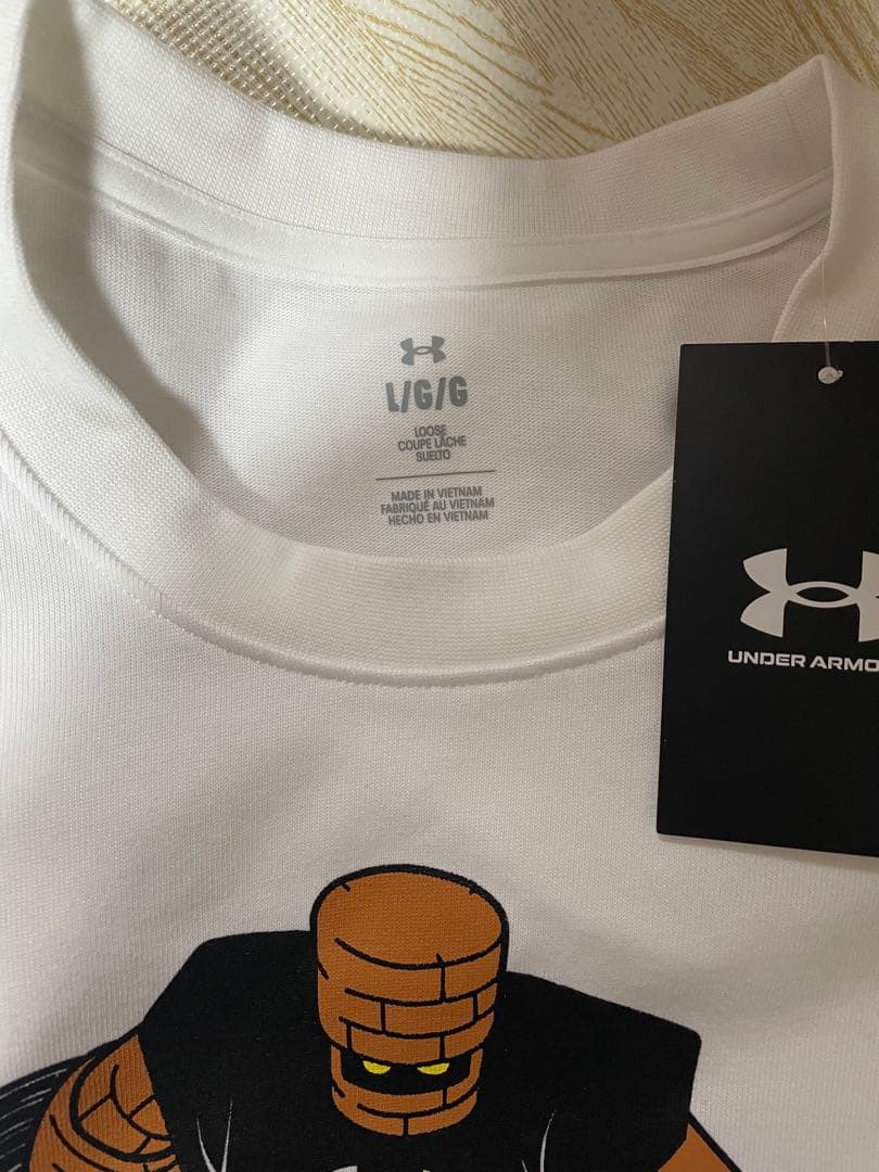 【新品•タグ付き】アンダーアーマー×ドラクエ　Tシャツ