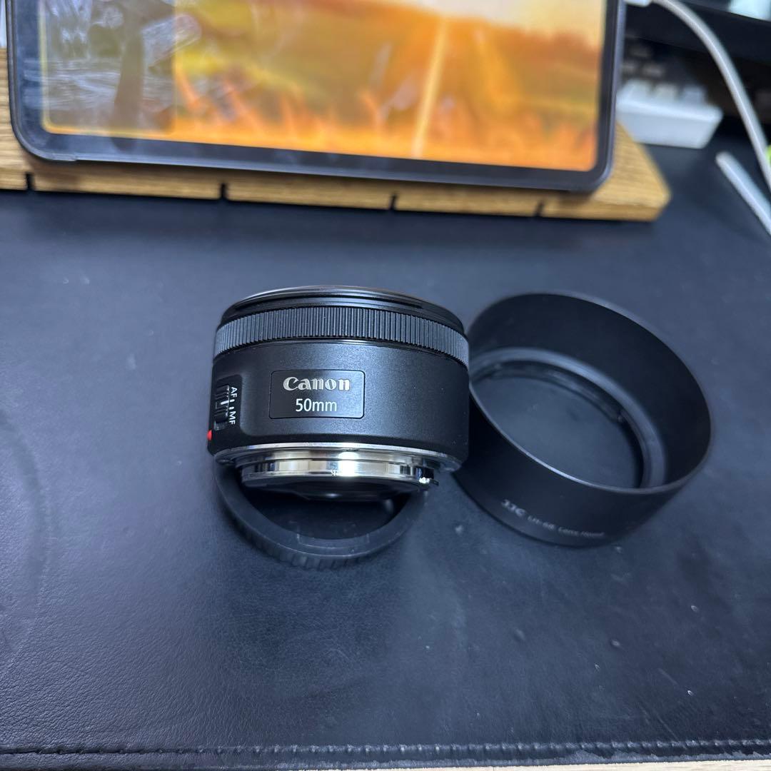 Canon EF 50mm f 1.8 STM