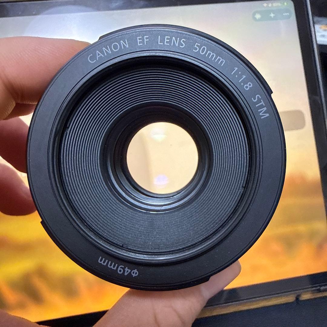 Canon EF 50mm f 1.8 STM