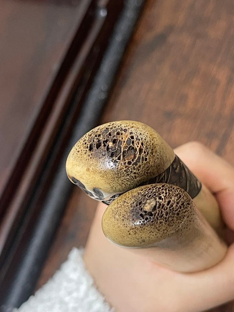 純銀キセル　骨製　彫刻キセル入れセット　煙草具　骨董古美術