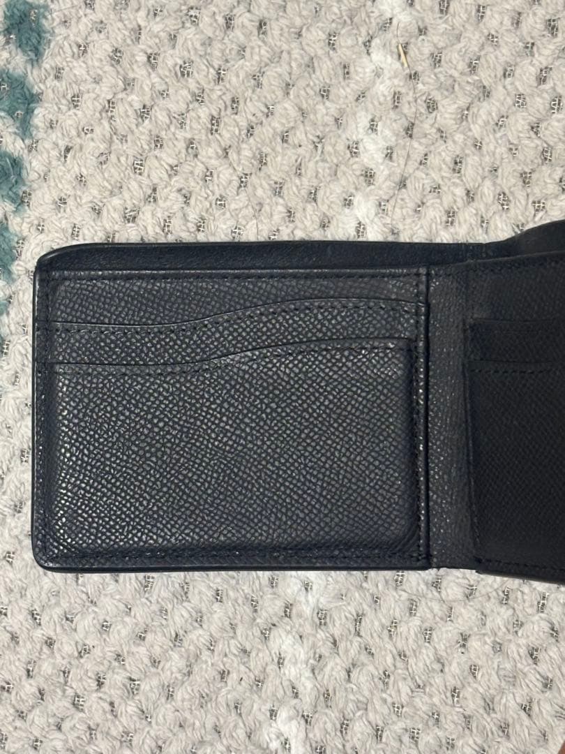 Dime Classic Wallet スタッデッド二つ折り財布