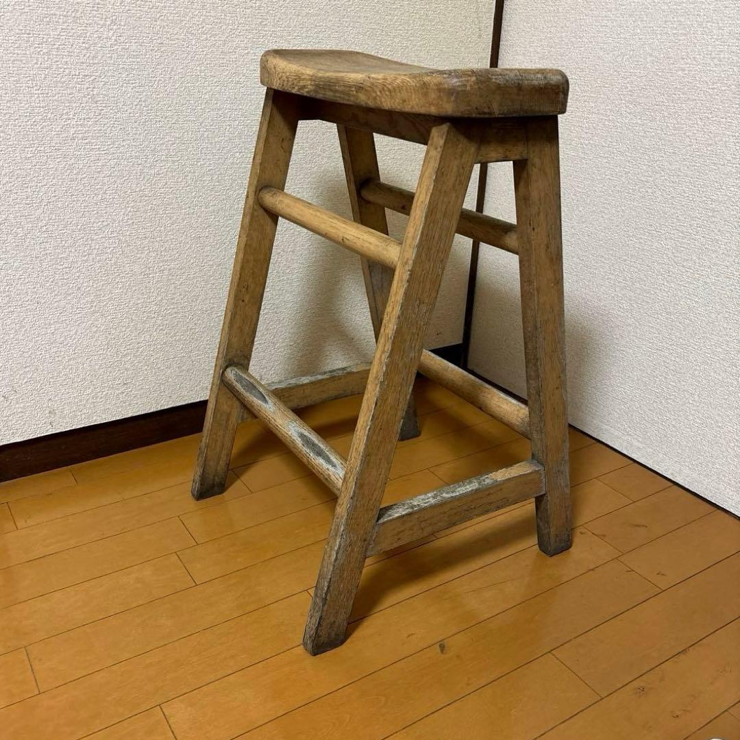 nao FUTABA家具　ヴィンテージスツール