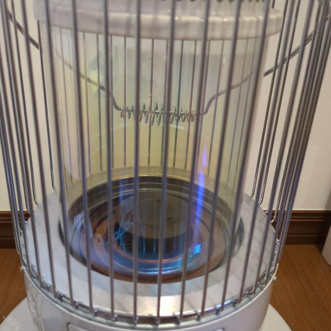 Rainbow レインボーストーブ ホワイト　石油ストーブ