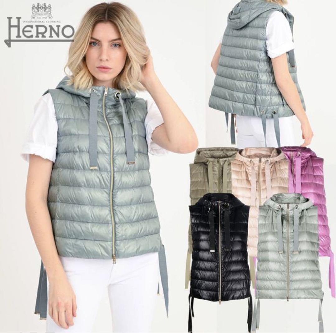 新品タグ付き　ヘルノ　ダウンベスト　レディース　ブルー　38