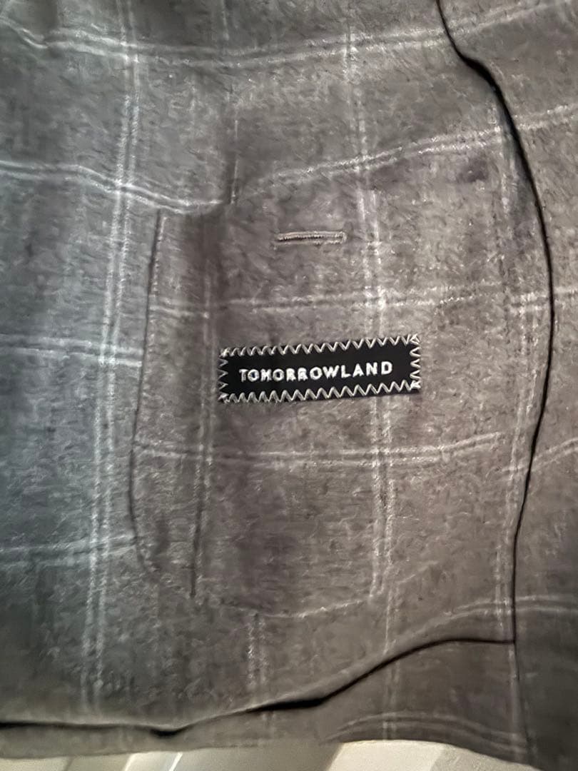 トゥモローランド　テーラードジャケット2B　ロロピアーナ