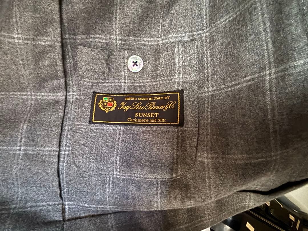 トゥモローランド　テーラードジャケット2B　ロロピアーナ