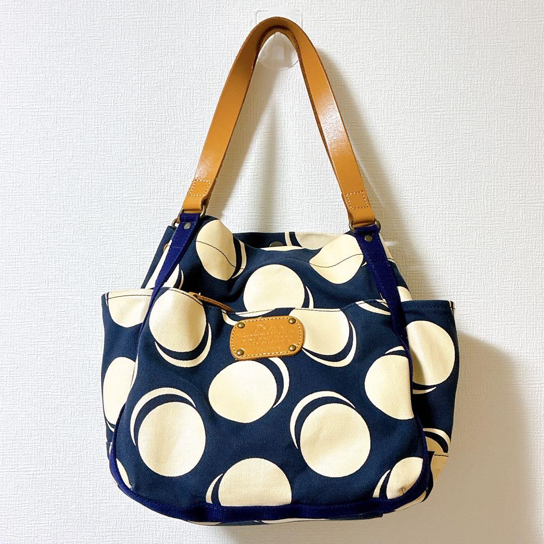 Dakota ビッグトートバックドット柄 ネイビー×ホワイト