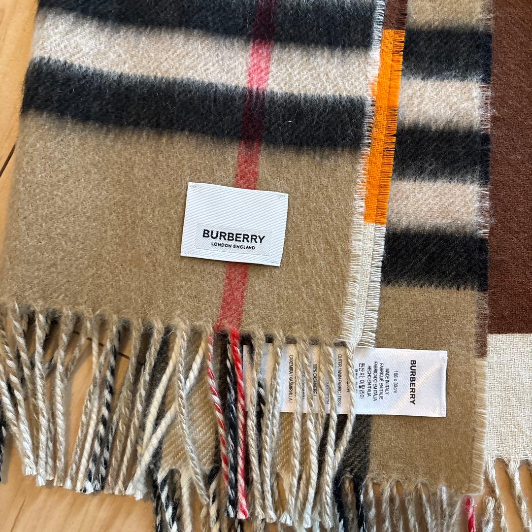 BURBERRY チェック柄マフラー 168cm x 30cm