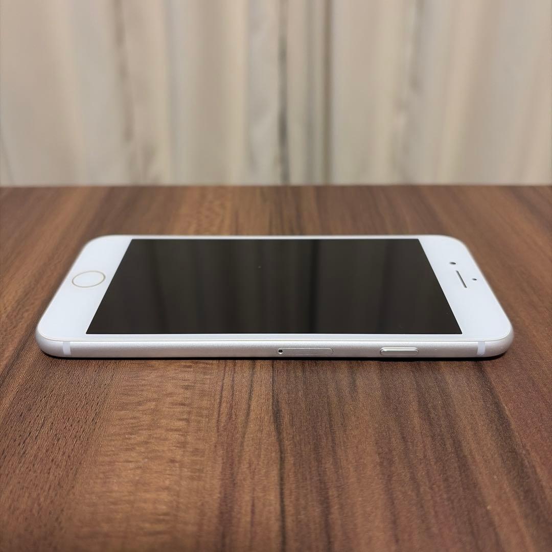 iPhone 8 ホワイト 64GB SIMフリー