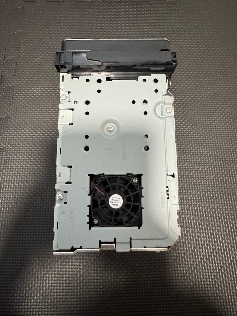 トヨタ純正ナビ　NSCN-W68 地図SDカード付き2019年秋版