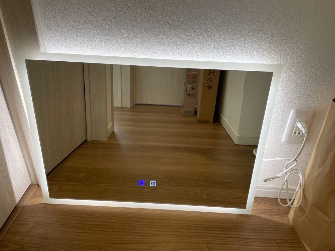 【タックのコン】LEDタッチセンサー付きミラー ホワイト50x70