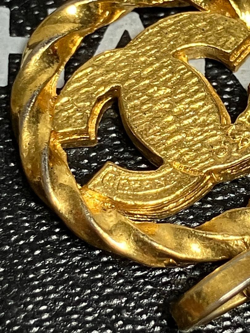 CHANEL シャネル　ココマーク　ラインストーン　ラウンド型　ペンダント