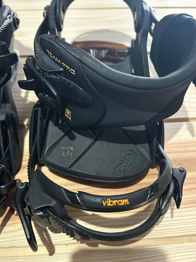 NITRO ナイトロ　スノーボードビンディング ブラック